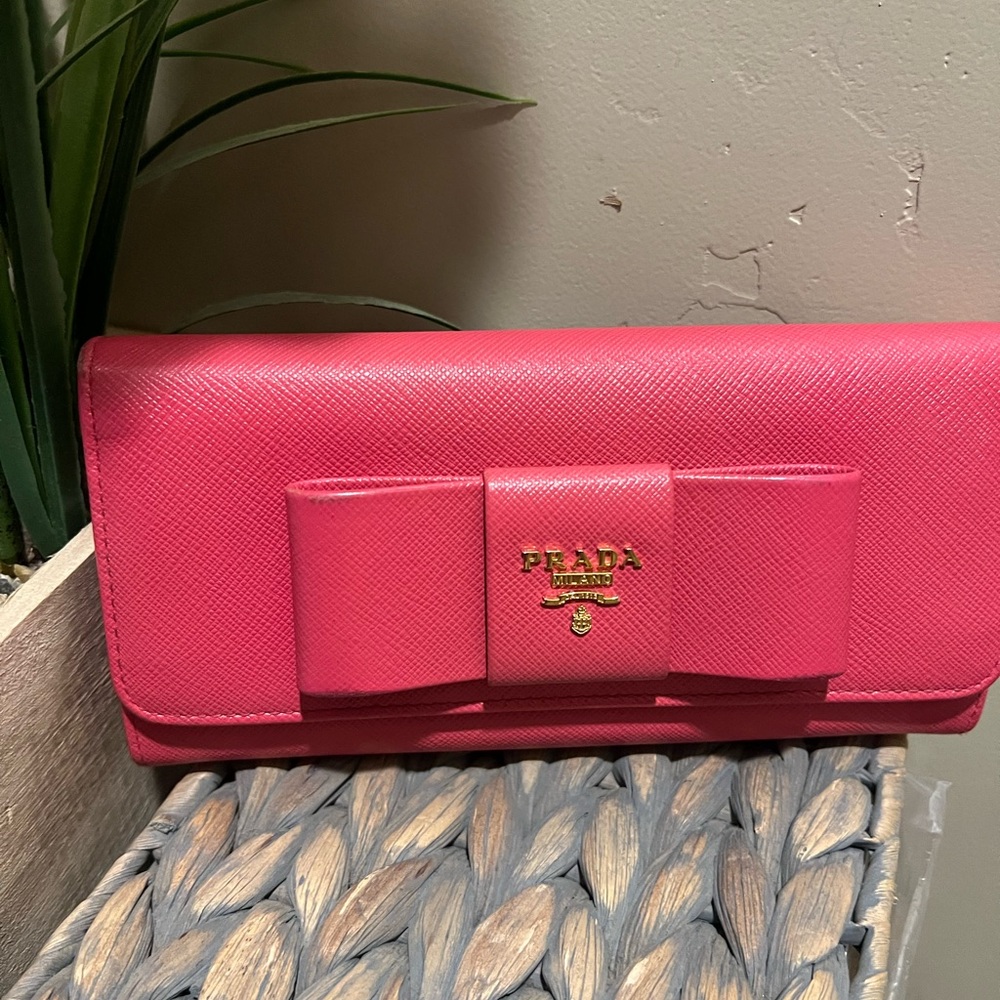 Prada walllet
